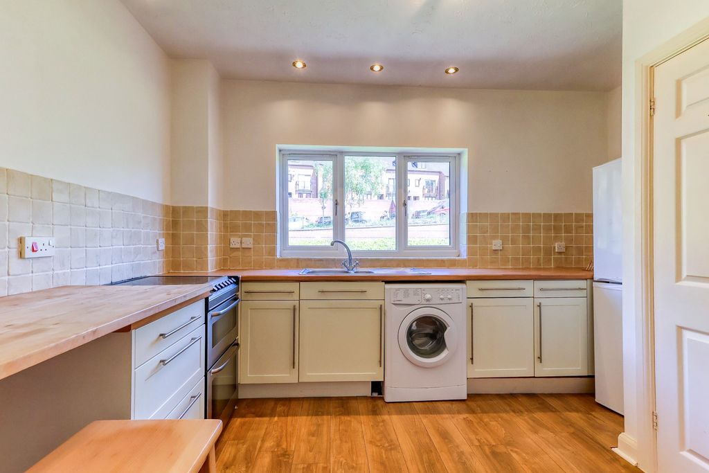 Property photo 3 of 13 Picture No. 49