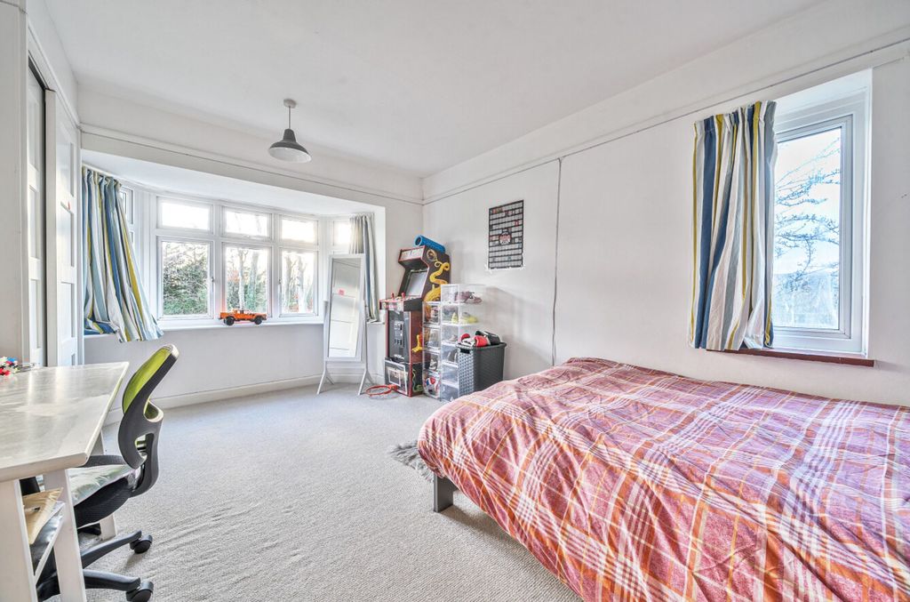Additional image 15 of 5 bed detached house for saleSchool Lane, Petersfield GU32