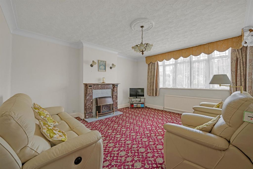 Property photo 2 of 19 Reception Room