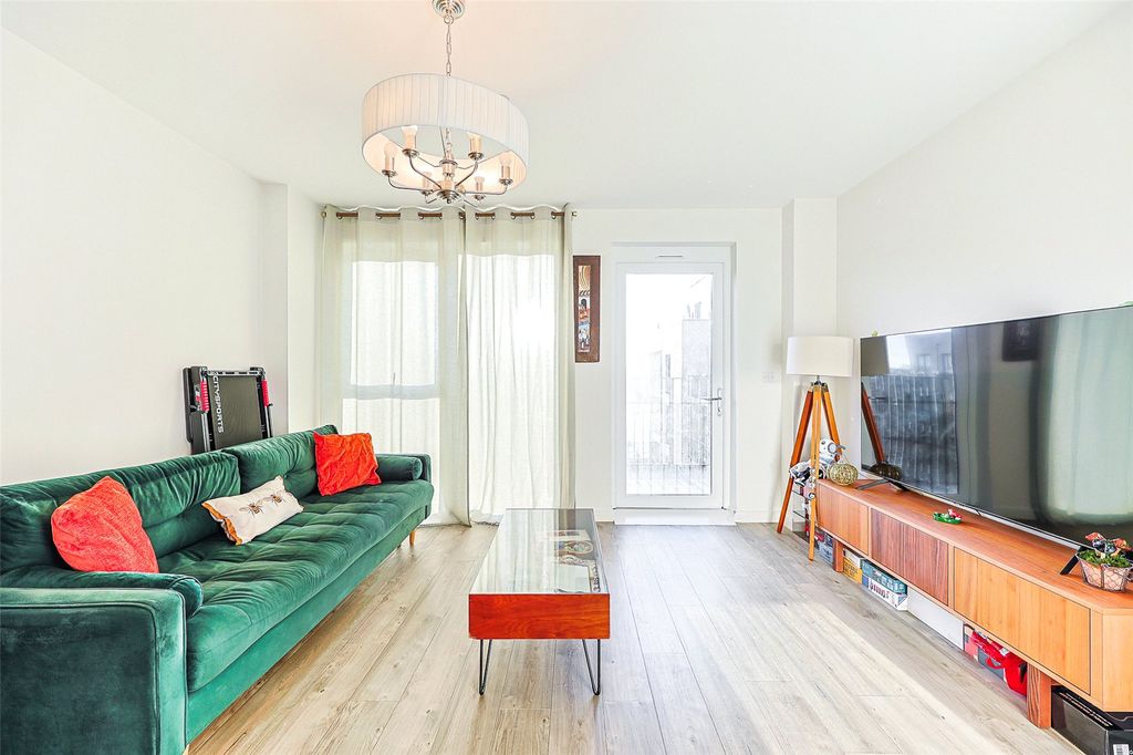 Property photo 2 of 15 Picture No. 02