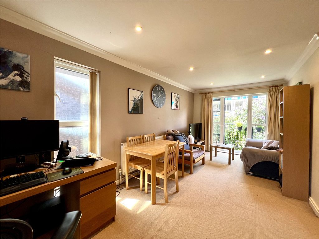 Property photo 2 of 9 Reception Room