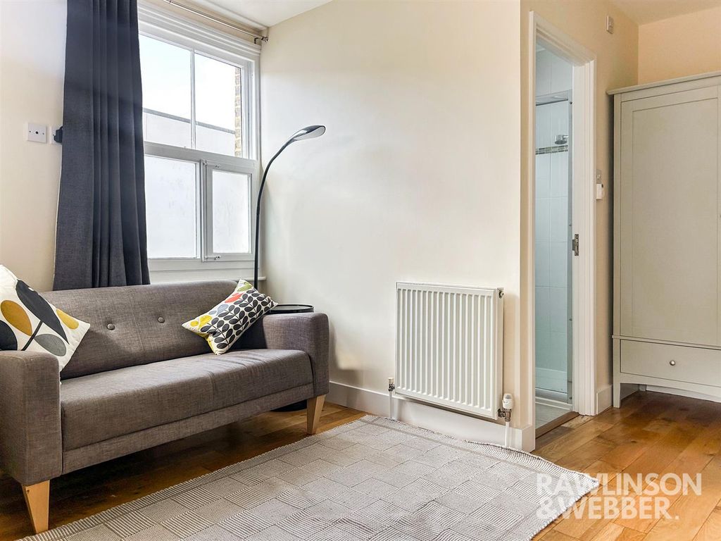 Property photo 3 of 11 Img-20250507-Wa0007.Jpg