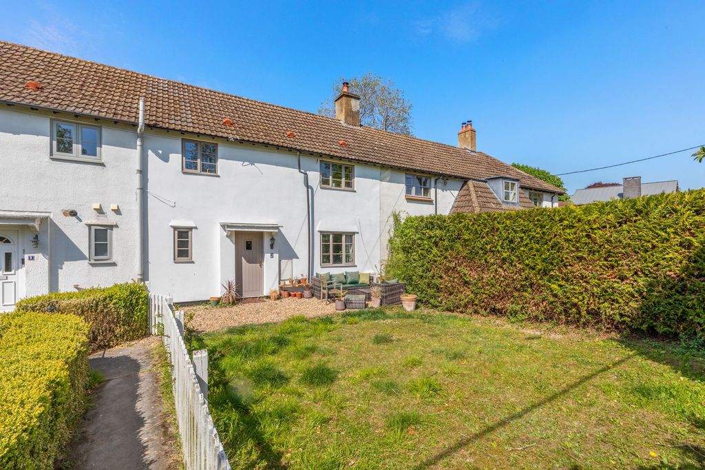 Property photo 1 of 16