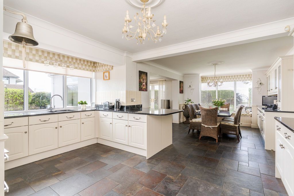 Additional image 6 of 4 bed detached house for saleWhitcliffe Drive, Penarth CF64