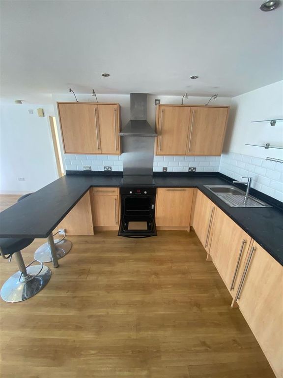 Property photo 3 of 10 6d5539Cb-5176-4001-8c24-8Ea0B94A78Cf.Jpg