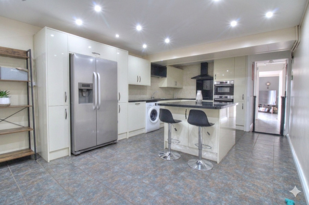 Property photo 2 of 14 Gemini_Generated_Image_1Zse7E1Zse7E1Zse