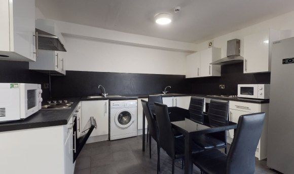 Property photo 3 of 9 7926978.Jpg