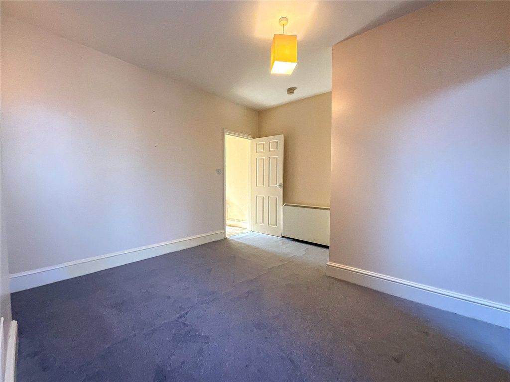 Property photo 3 of 13 Picture No. 04