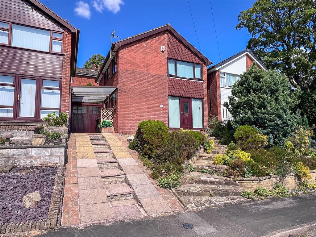 Property photo 1 of 25 Frontage