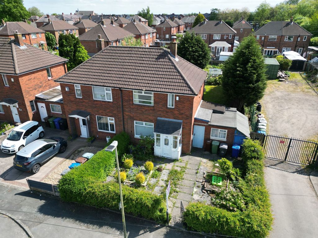 Property photo 2 of 24