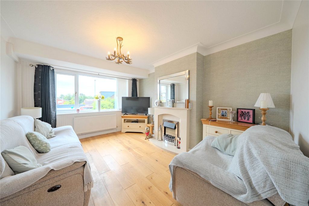 Property photo 2 of 12 Picture No. 03
