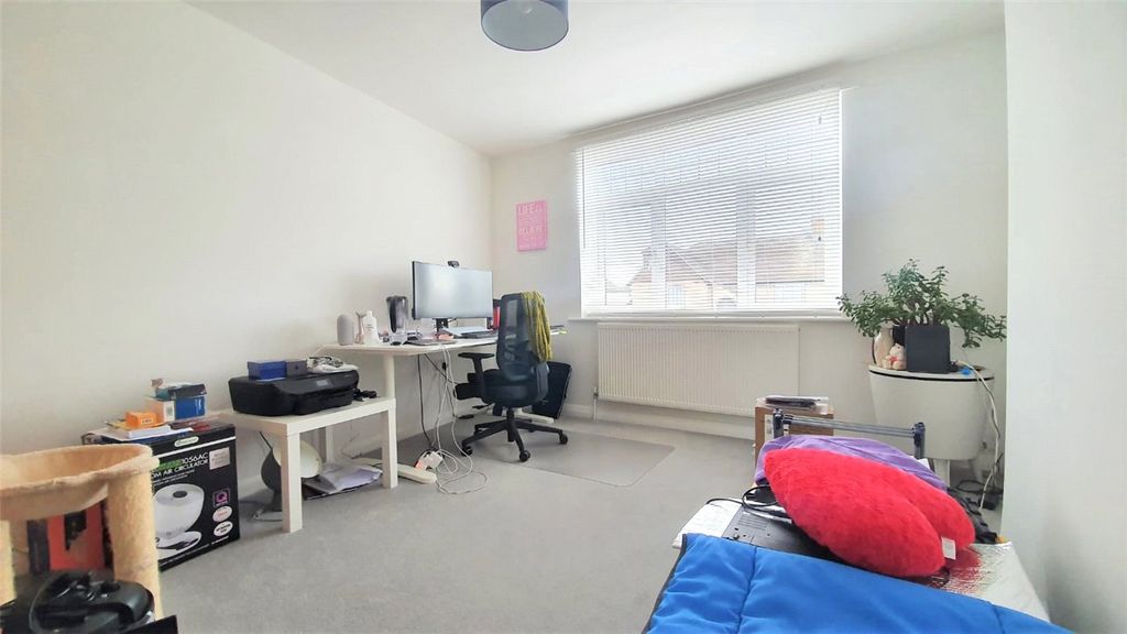 Property photo 3 of 5 Picture No. 05