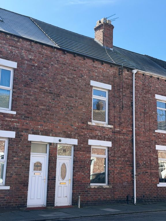 Property photo 1 of 12