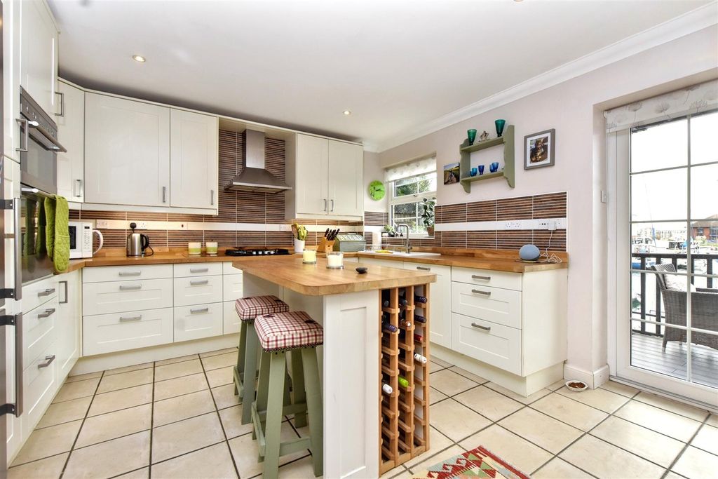 Property photo 3 of 32 Dsc_0409.Jpg