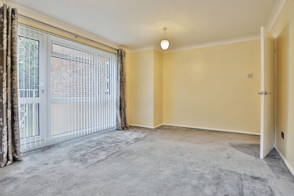 Property photo 3 of 14 Reception Room