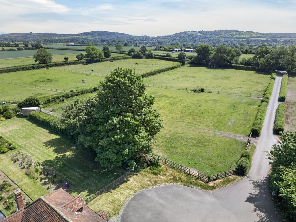 Property photo 2 of 49
