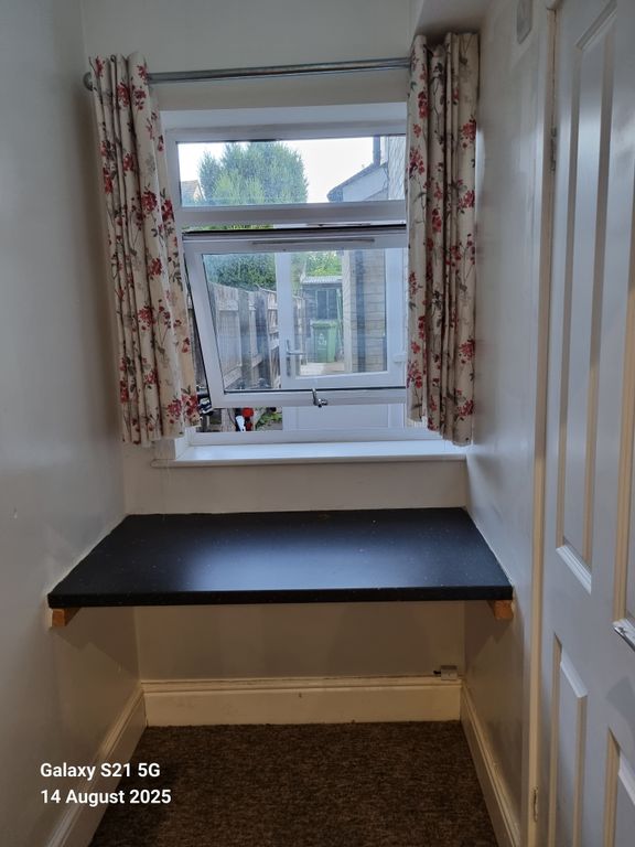 Property photo 2 of 3