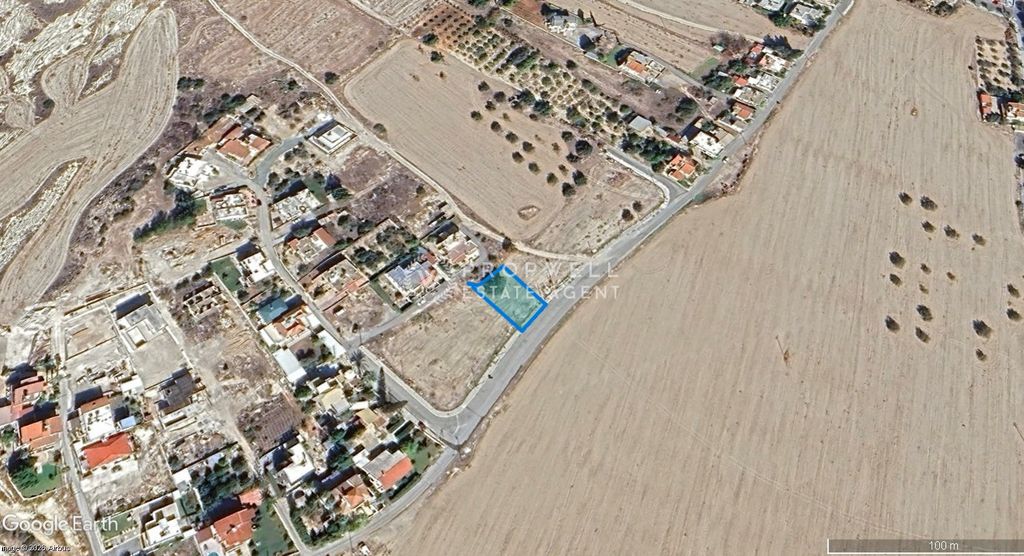 Property photo 1 of 1