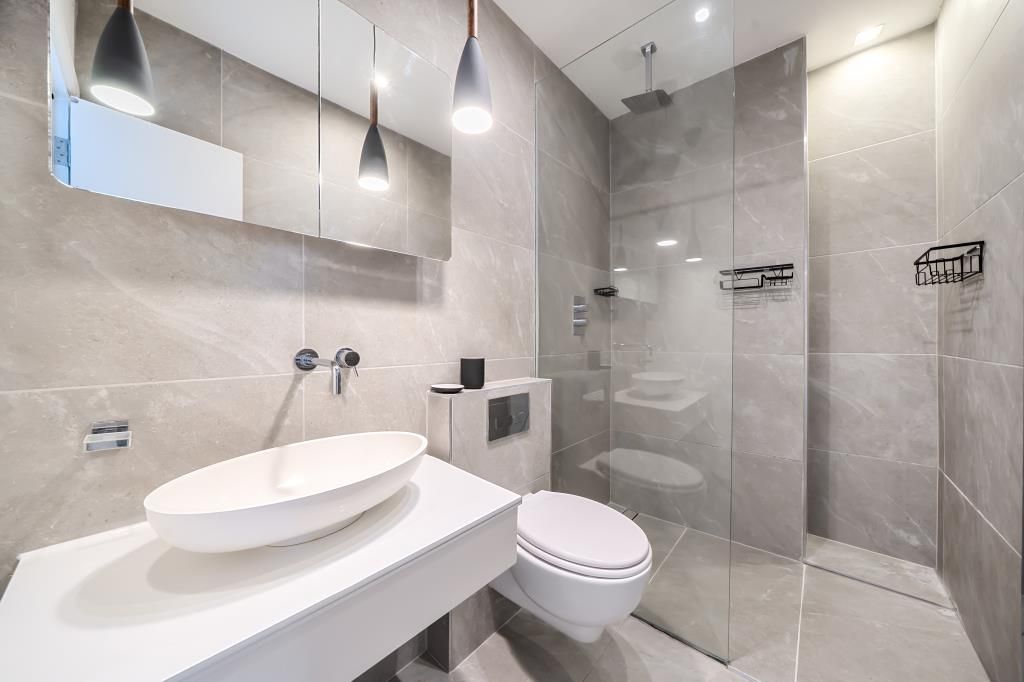 Property photo 3 of 13 Shower Room