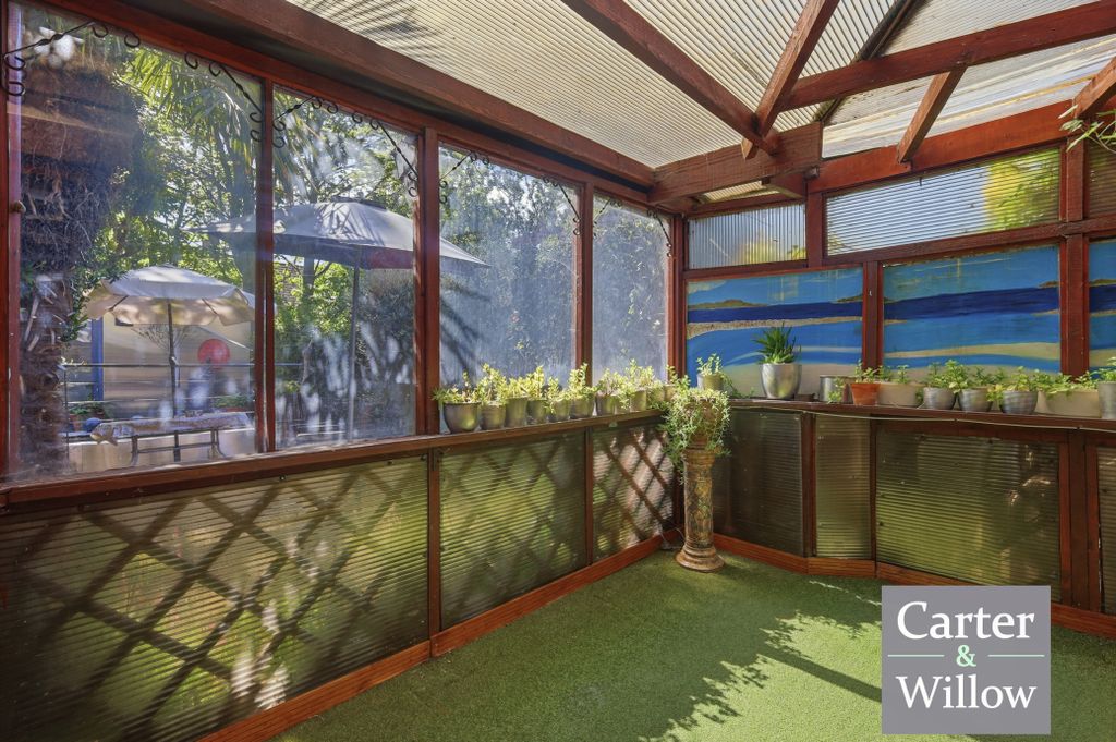 Additional image 24 of 4 bed semi-detached house for saleHaydon Road, Dagenham RM8