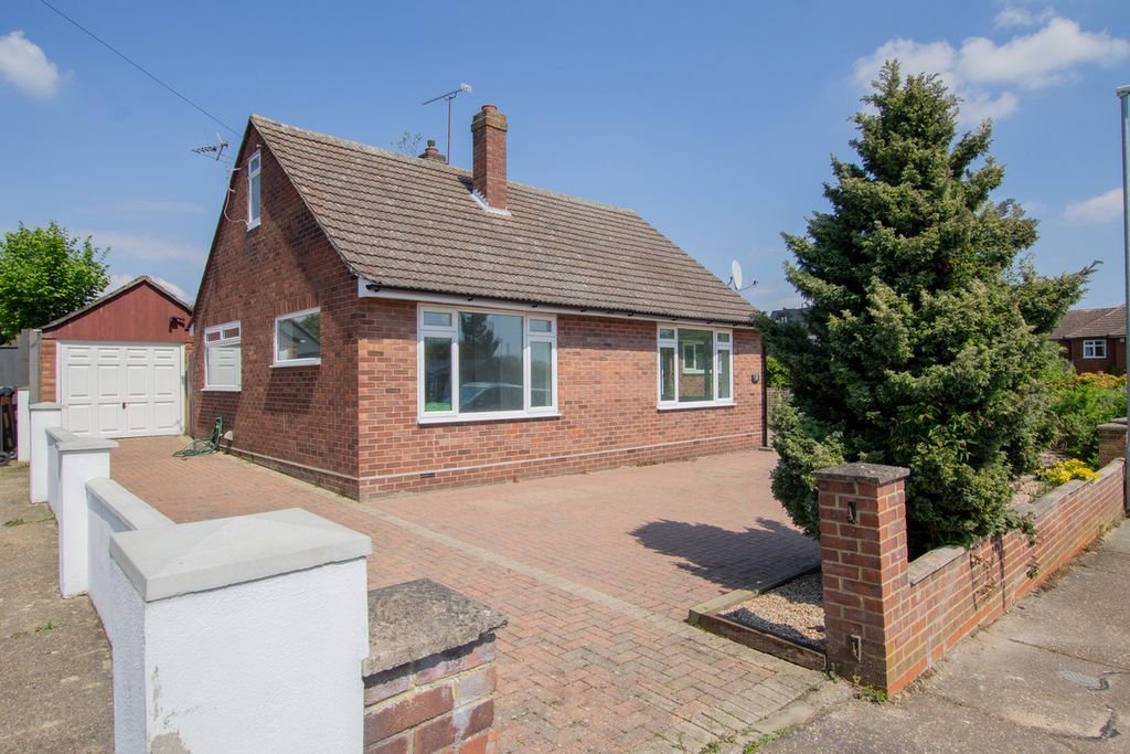Property photo 1 of 23