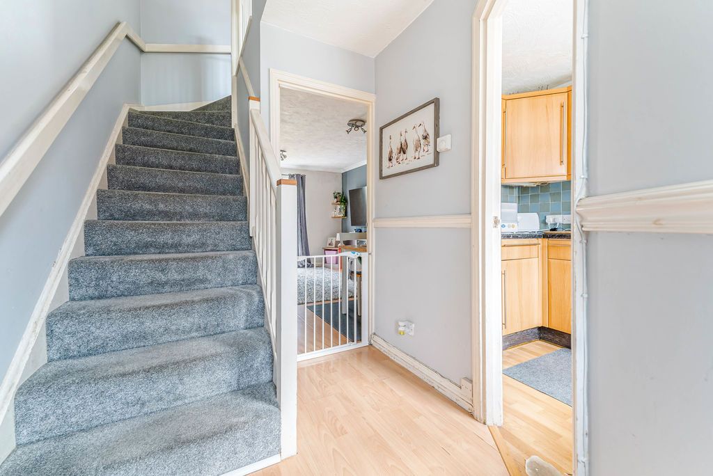 Property photo 3 of 14 Photo 12