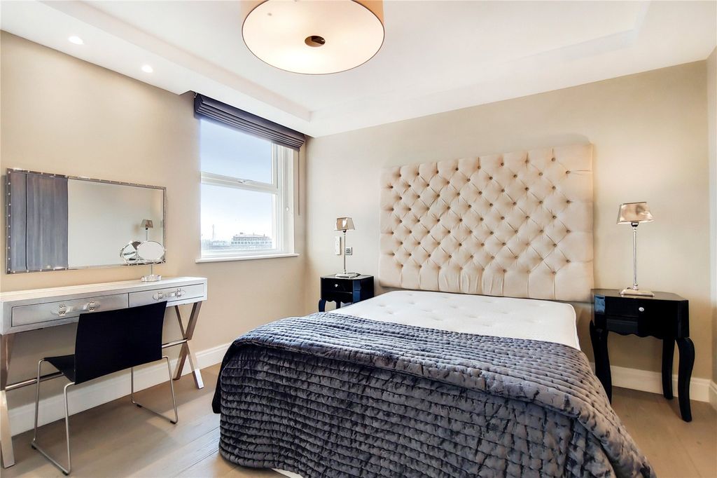 Property photo 3 of 12 Picture No. 25