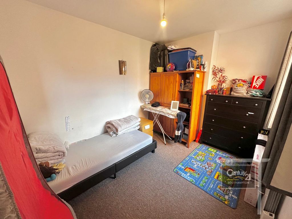 Property photo 3 of 4