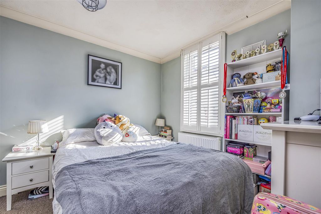 Property photo 3 of 15 93A Tangier Road, Baffins-Porticomarketing-Soldby3