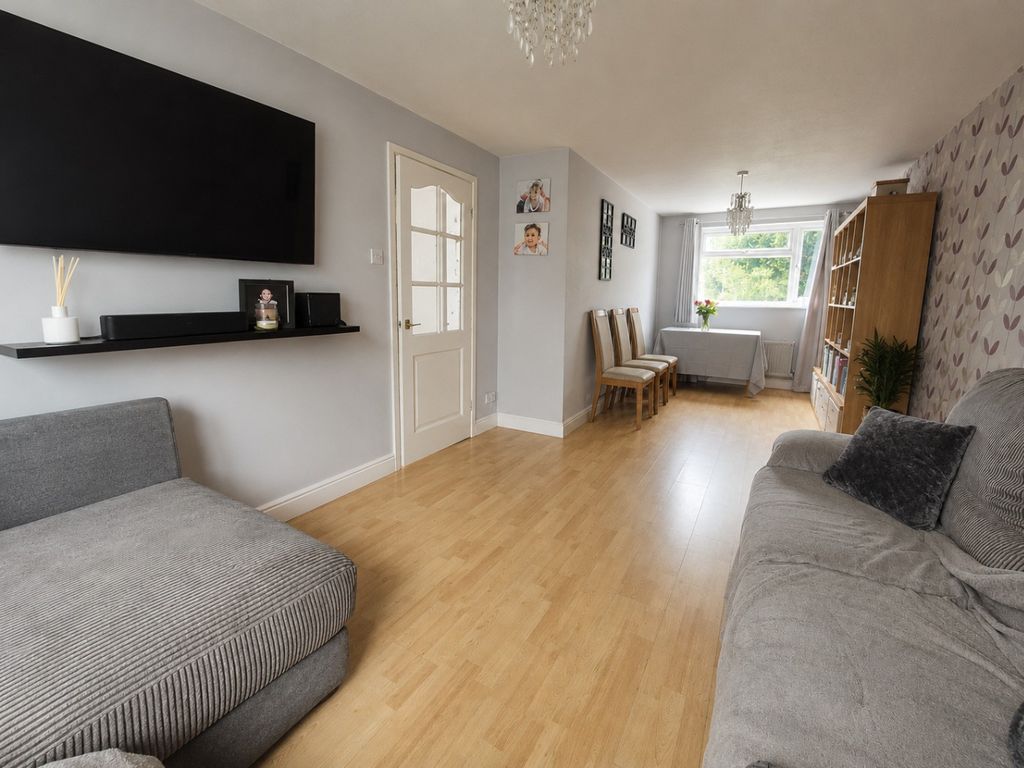 Property photo 2 of 7 5352611