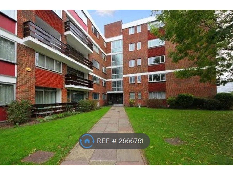 Property photo 2 of 13