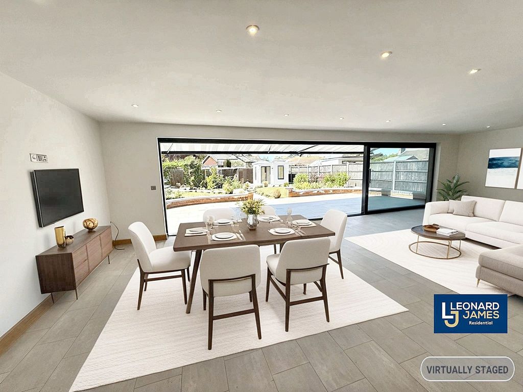 Property photo 2 of 34