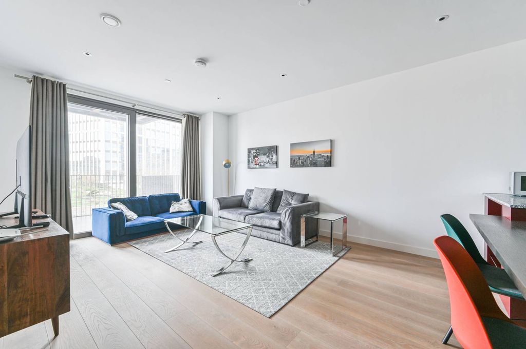 Property photo 1 of 19