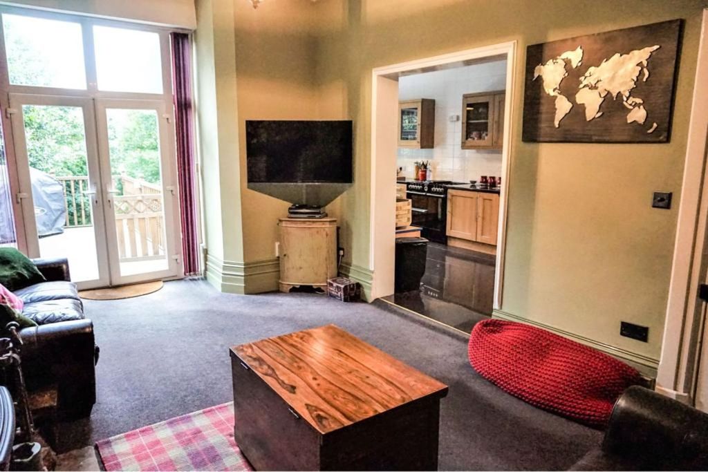 Property photo 3 of 25