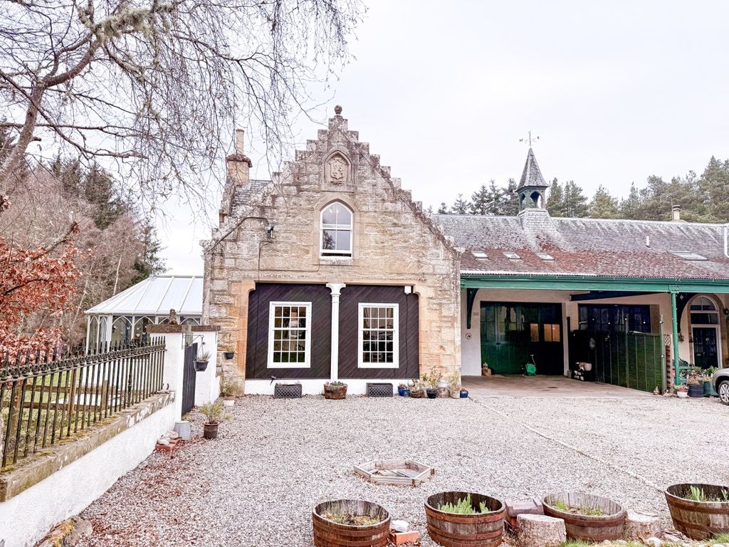 Property photo 1 of 63