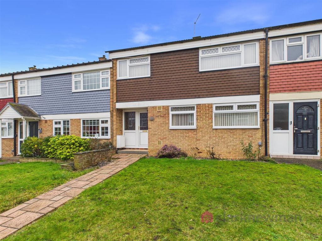 Property photo 1 of 14 Front