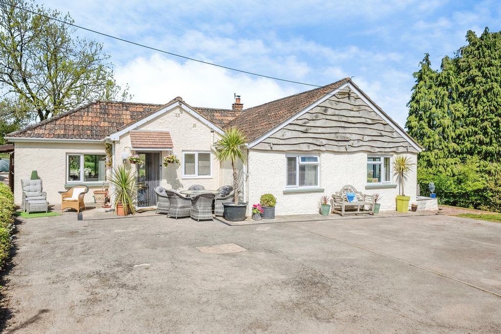 Property photo 1 of 36