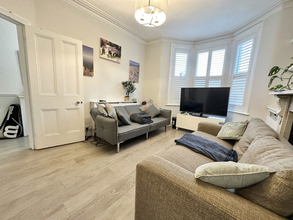 Property photo 3 of 21