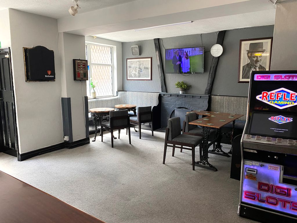 Property photo 2 of 6