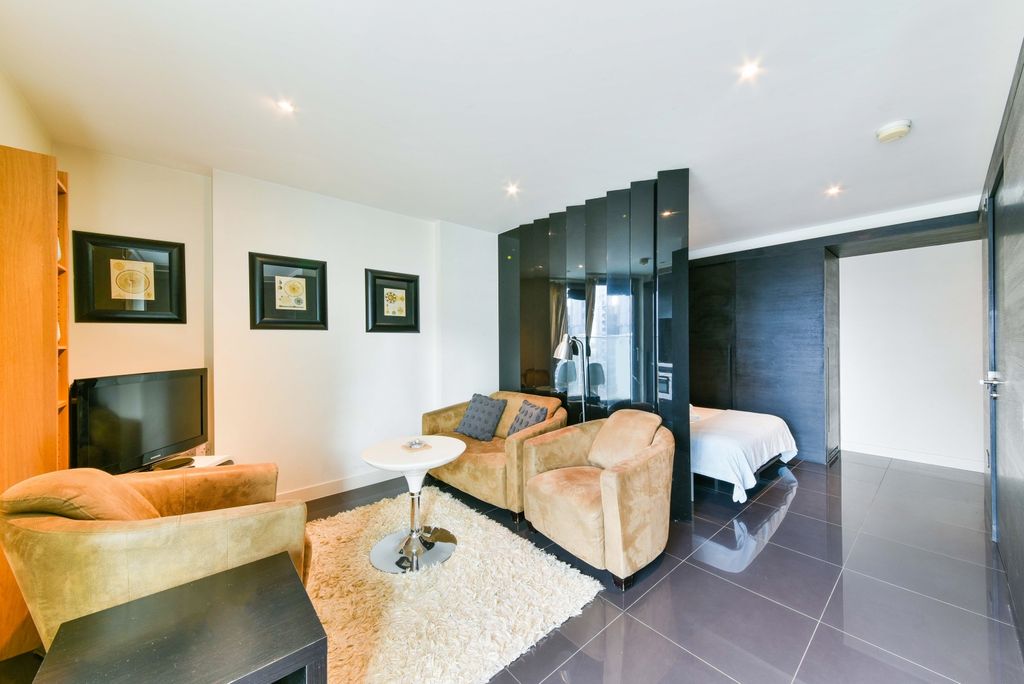 Property photo 1 of 7 Living Area