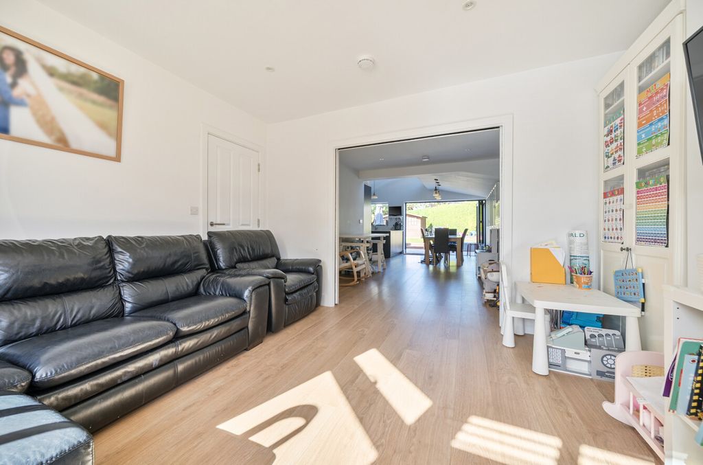 Property photo 3 of 20 1346023-6-68B1c34...