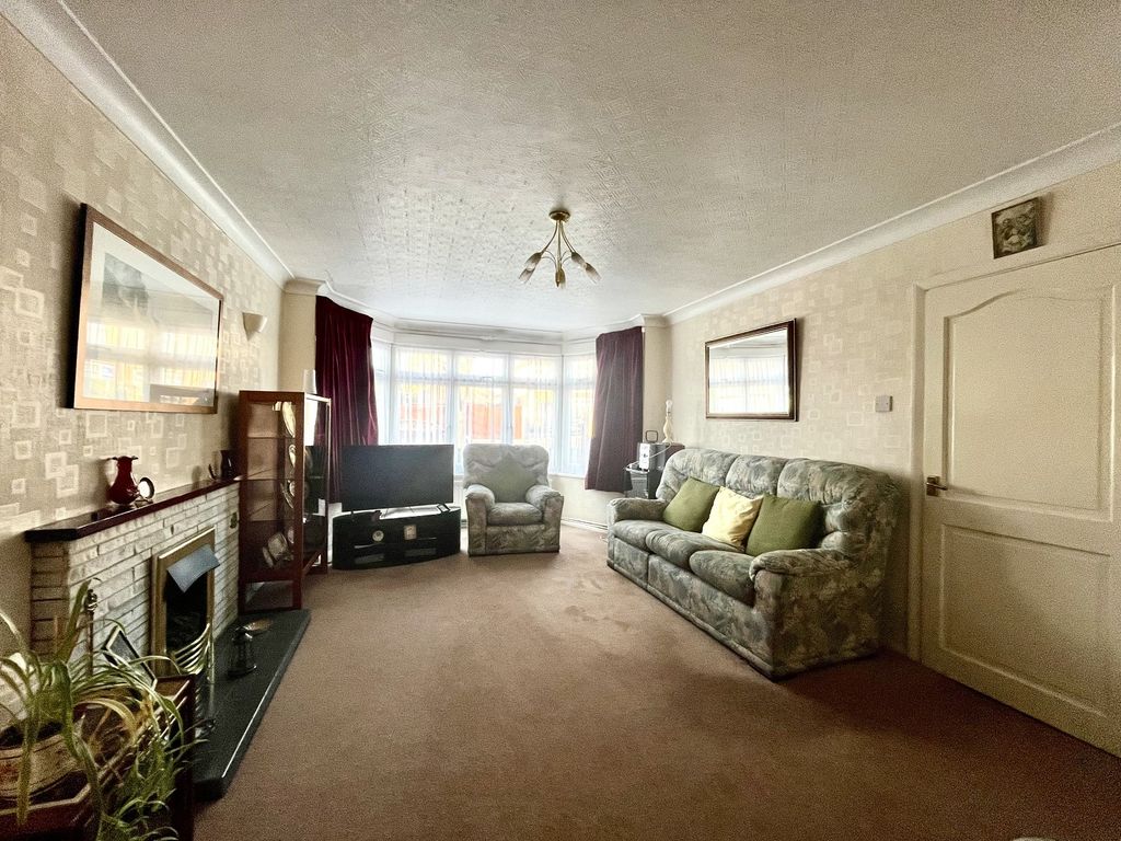 Property photo 2 of 12 Not Specified