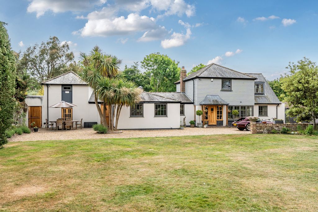 Property photo 1 of 38