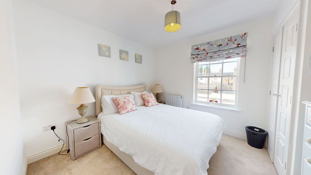 Property photo 3 of 12 09022025_124641