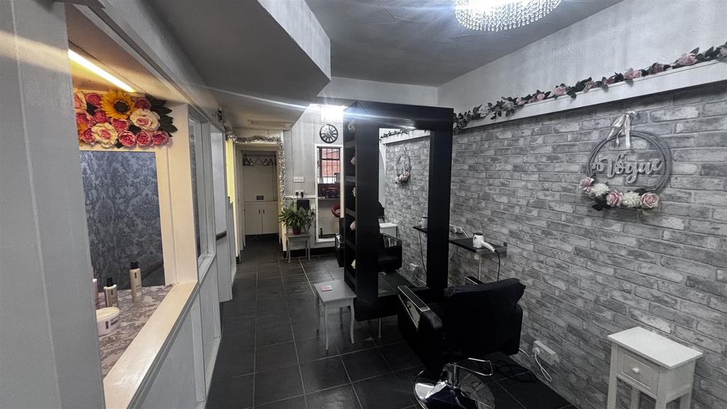 Property photo 3 of 6 1st Floor.Jpeg