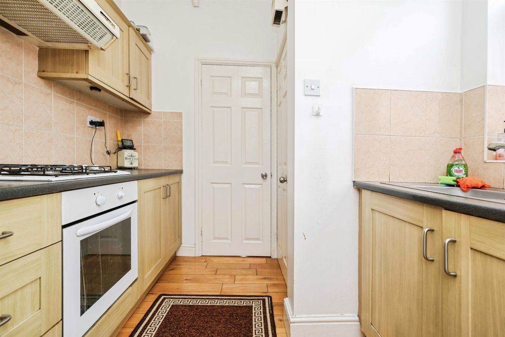 Property photo 3 of 17