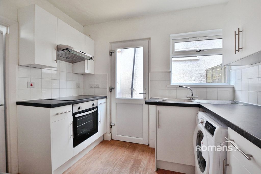 Property photo 2 of 8 Pbox-Img.Jpg
