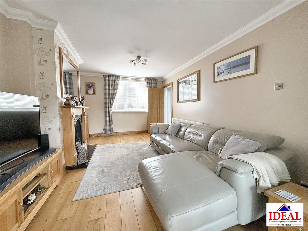 Property photo 3 of 21 Image00018.Jpg