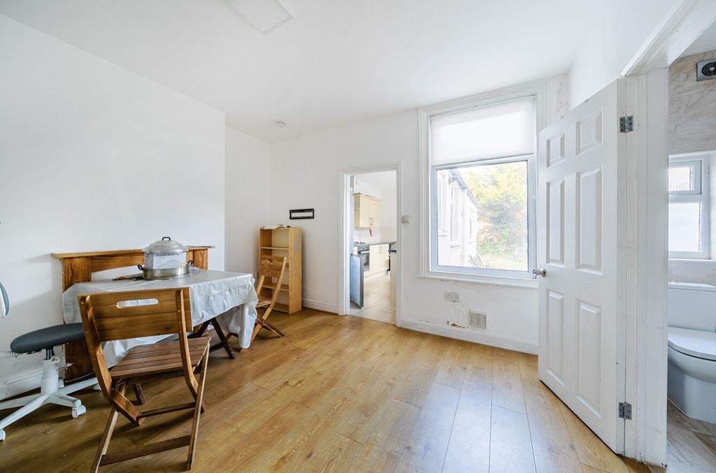 Property photo 2 of 12 1281704 (2)