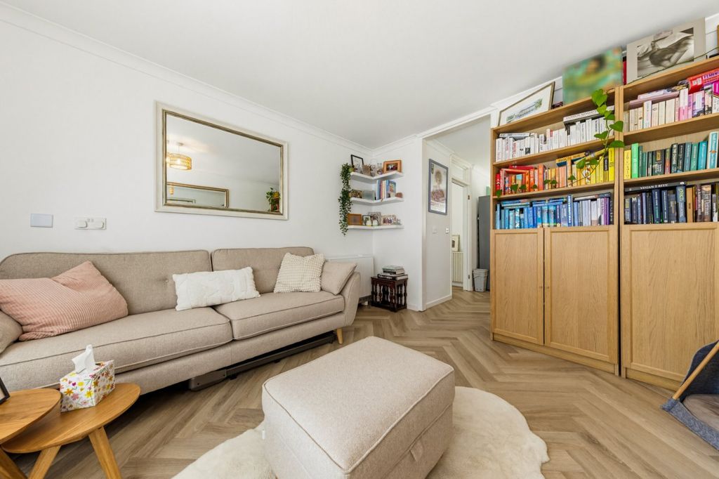 Property photo 1 of 18 Picture No. 04